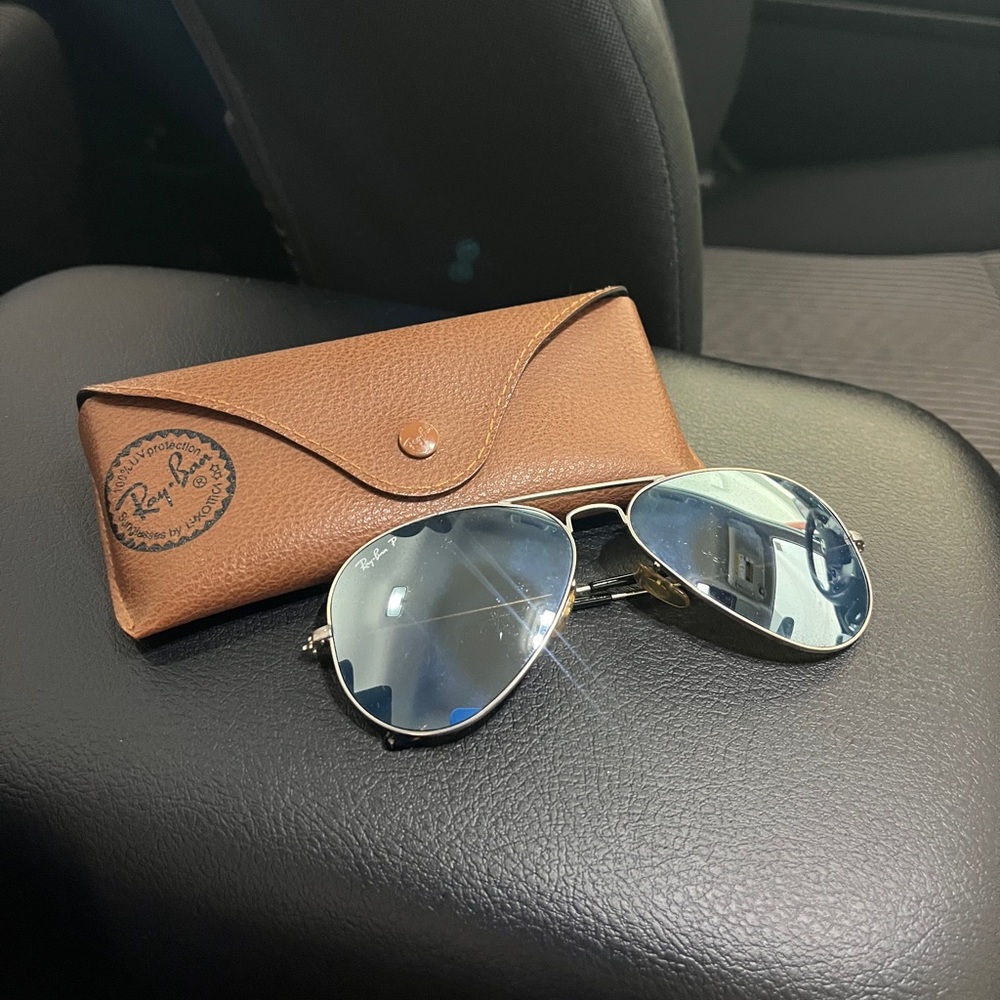 Ray-Ban Silver Aviator Sunglasses with Brown Case